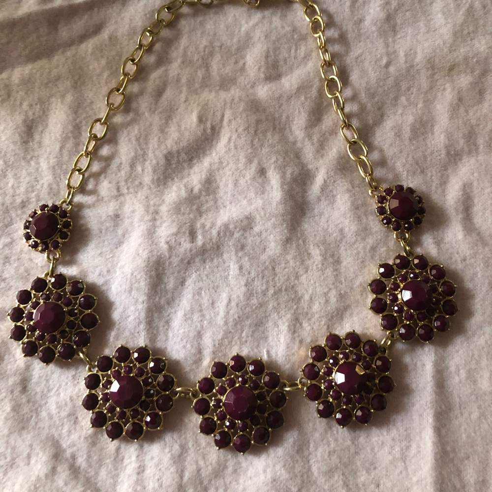 Statement necklace